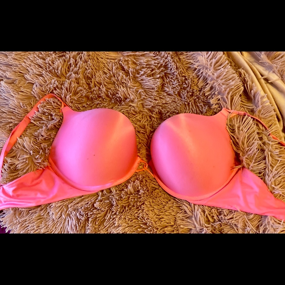 Victoria secret bombshell bra hot pink 36D FLAWS